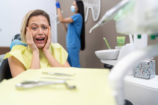 Best Emergency Dental Extractions in Columbia, IL