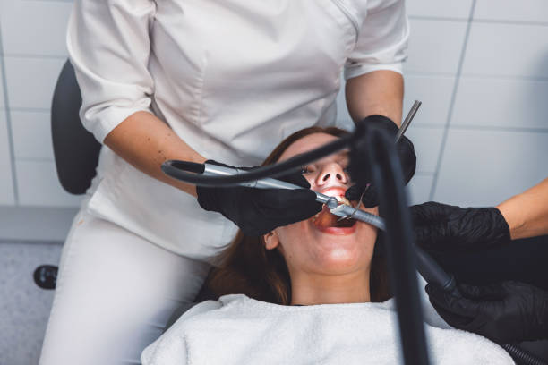 Best Emergency Root Canal Treatment in Columbia, IL